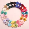 Hårtillbehör 24st/Lot 4.0 "Solid Satin Tyg Bows Baby Hairclip Girls Hairgrips pannband Kid Hairtie