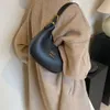 Store Export Designer Bolsas de ombro Bolsa nas axilas para mulheres em 2024 Novo design sofisticado e nicho popular este ano.Portátil, um crossbody