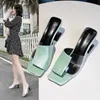 Chinelos novo verão das mulheres sandálias de salto alto moda doces cores casuais sapatos de cor misturada prata h240328
