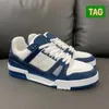 Chaussures Traineurs en relief baskets blancs noir ciel bleu bleu vert denim rose rouge Luxurys plate-forme basse