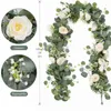 Dekorative Blumen, 2 Stück, künstliche Rosenrankengirlande, 1,5 m, Blumen-Hängekörbe, Pflanzen mit weißen und Eukalyptusblättern, Deko