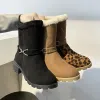 Stivali Scarpe per donne 2023 Nuovo bracciale laceup di base Cuci di moda Classici casual invernali Classici concisi stivali da neve a maniche di punta rotonda