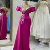 Robes de soirée moderne Fuchsia soirée formelle de l'épaule satin péplum perlé paillettes dentelle appliques longue robe de bal sexy pour les femmes