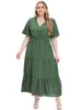 Plus Size Polka Dot Print Surplice Neck Kort ärm Tee Ruched Bohemian Dresses for Women 240319