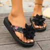 Chinelos mulheres flor apartamentos sapatos casuais sandálias de verão clip toe designer flip fops 2024 praia ao ar livre andando mujer zapatos