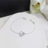 Desginer Chopard Jewelry Choprad Bracelet Xiao Family Clover Bracelet V Plaqué Or 18 K Or Incrusté Diamant Coeur Pétale Chopin Bracelet Droit