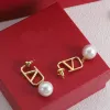 Pendientes con colgante de perlas de oro de 18k de diseñador de lujo, pendientes exquisitos a la moda para mujer, joyería de regalo de Navidad