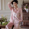 家庭用衣類プリーツプリーツシニアパジャマのセットセットゴールドダイヤモンドベルベットフォールアンドウィンターファッションエレガントな女性スリープウェア