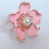 Broches Bloem Gesimuleerde Parel Broche Zijden Sjaals Sieraden Sjaal Ring Clip Tricyclische Sjaal Gesp Voor Vrouwen Accessoires