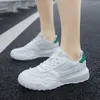 Casual schoenen moipheng vrouwen ademende gaas fluorescentie plat platform sneakers dames sport wandelende kussens sneaker