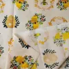 Tissu 100% coton avec belle vue sur le jardin, tissu imprimé à la mode avec fleurs jaunes et abeilles, pour bricolage, couture de vêtements de robe de bébé