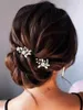 Klipsy do włosów Barrettes 2PCS Pearl Pins Crystal Rhinestone Hairgrips Flower Małże Akcesoria dla panny młodej Kobiety upuszczenie biżuterii Otbi4