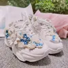 Sapatos casuais meninas flores azul strass s design bonito bonito 5cm plataforma aumentar alta tênis branco senhora lindo sapato