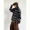 Chemise polyvalente rétro Hommes Femmes Preppy Plaid Stripes Lâche Lg Manches Japonais Patchwork Poche Casual Cardigan Unisexe Outwear W7Co #