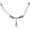 Nouvelle édition coréenne mode et élégant ailes d'ange collier de perles chaîne de mariée ensemble d'accessoires