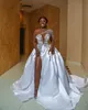 Aso Ebi African Sexy High Split Wedding Dresses 라인 One Shoulder Beaded Appliques Keyhole Neck Slit Bridal Gowns Plus Size Robes BC14877 2023