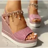 Sandals 2024 New Womens Wedge Summer Bead Stud Details Platform Buckle Strip Toe Thick Sole Casual Shoes H240328