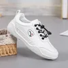 Scarpe casual traspiranti per le donne Sneakers moda Outdoor Social White Platform Confortevole 2024