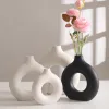 Racks Nordic Vase Circular Hollow Ceramic Donuts Flower Pot Home Living Room Decoration Accessories Interior Office Desktop Decor Gift