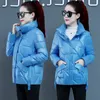 2022 Winter Jacket Parkas Women Odzież Chic Blossowy Down Cott Coats Stojdź kołnierzyka Parka Tops ciepła samica Krótka podkładka F6SH#