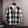 Spring and Autumn Mens Lapel Loose Plaid Button Printed Pocket Casual Fashion Elegant Commuting Long sleeved Shirt 240315