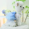 Vestuário para cães Pet Dress Skin-Friendly Flower Decor Roupas de casamento Malha multi-camadas para cães Cat Daily Wear Pogal Outfit