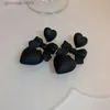 Charme Retro Schwarz Herz Ohrringe Für Frauen Bowknot Liebe Tropfen Ohrringe Vintage Weibliche Party Ohr Schmuck Valentinstag Geschenke Großhandel Y240328