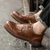 Chaussures automne neufs chaussures brogue chaussures décontractées hommes authentique chaussures en cuir chaussures de travail bottes affaires baskets décontractées