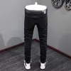 Męskie dżinsowe mody dżinsy dżinsy czarne elastyczne ciasne punkowe spodnie Elastyczne łzy dżinsy męskie projektant zamek błyskawicznych Hip Hop dżinsy Hombre J240328