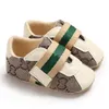 Fashion Baby Shoes Toddler First Walker Kids Casual Boy Girl Classical Sport Soft Sole Crib Crib Baby Mocasins