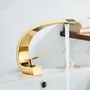 Grifos de lavabo de baño Estilo nórdico Grifo de oro cepillado Creativo Latón Rosa Lavabo Recipiente Mezclador de agua fría G1146
