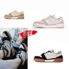 2024 modes résistantes résistantes au printemps coloré et à l'automne assorties petites chaussures blanches chaussures pour femmes chaussures de plate-forme de conception de baskets Gai 36-40