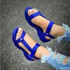 Sandals 2022 Summer New Rainbow Flat Shoes Womens Luxury Designer Outdoor Beach Open H240328MR14