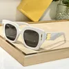 Vierkante zonnebril Glanzend zwart goud donkergrijs voor dames Y2K Zomer Sunnies Lunettes de Soleil Bril Occhiali da sole UV400 Brillen