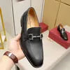 Designer Luxury Le cuir chaussures d'été Business Set Feragamo New Moccasin British High End Formal Le cuir Chaussures Men de cuir D808 Spring et WYI2 7H7G JNSJ