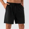 2024 LU Men Yoga Sports Short Quick Dry Shorts With Back Pocket Mobile Phone Casual Running LL Gym Jogger Pant