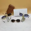 Lunettes de soleil Triumphal Designer de qualité supérieure jambes miroir en alliage violet à la mode lunettes de soleil rétro pour femmes nouvelles lunettes de soleil ovales pour hommes sexy petites femmes avec boîte-cadeau