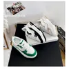 Casual schoenen Dames Sneakers Basketbal Vrouw 2024 In Designer Sporttrainers Comfort Plat Platform Hardlopen Tenis De Mujer