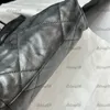 22 Fashion Master Designer Gradual Change Leather Diamond Plaid Kvinnor Mini -väskor inuti Buckle Single Metal Chain Single Shoulder Underarm Purse Card Bags 20cm