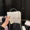 24p WOC Diamond Handlection Luxury Hand Handsly Womens Counter Bag Leather Diamond Miamond محفورة C