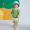 T-Shirts Amila 2 Stück Baby Jungen Outfits Sets 2023 Sommer Neue Sport Kurzarm T-Shirts + Shorts Kinder Patchwork Atmungsaktive Kleidung 0-6Y24328