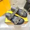 Signature Feel Slippers Sandals Mens Outdoor Place Pool Pool Luxury Slide Sandale Mobile Hasp Hasp Casual Robe Chaussures Flat Summer Womens Classic Mule Sliders Designer