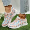 Chaussures décontractées femmes baskets mode bout rond à lacets toile fond épais marche en plein air confortable maille respirant chaussure de tennis