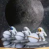 Sculptures Figurines d'action d'astronaute, statue d'astronaute décorative pour salle de sculpture et modèle de lune, veilleuse, ornements pour enfants, cadeaux