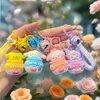 Hot Selling Cartoon Kuromi Bee Jar Keychain Bag Pendant Utsökt bilkedja Internet Kändis mode grossist liten gåva