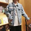 Herrjackor vårhösten denimjacka manlig koreansk smal mode vilda streetwear rippade hålkläder ljusfärgad studentrock droppe dhixv