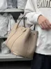 Totes Handtas L Tuintas Kwaliteit Handgemaakt Togo Toplaag Koeienhuid Showcase Elegantie Low Key Luxe Grote Capaciteit Commuter Bag