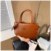 Stores Export Designer Shoulder Bags 2024 Diagonal Straddle Small Square Bag High End Fashion Handheld Womens New One Shoulder