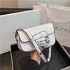 26% zniżki na designerską torbę 2024 torebki jazdy konne klamra siodła kobiet moda moda jedno ramię unikalne kobiety