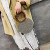 Umhängetaschen Lässige Reißverschlusshandtaschen Strohgewebte Frauen PU-Leder Spleißen Quaste Umhängetasche Damen Täglicher Messenger